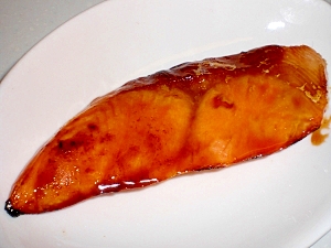 麺つゆで！優しい味の鮭の照り焼き