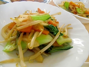 シャキシャキ野菜炒め　オイスターソースのうまみで。