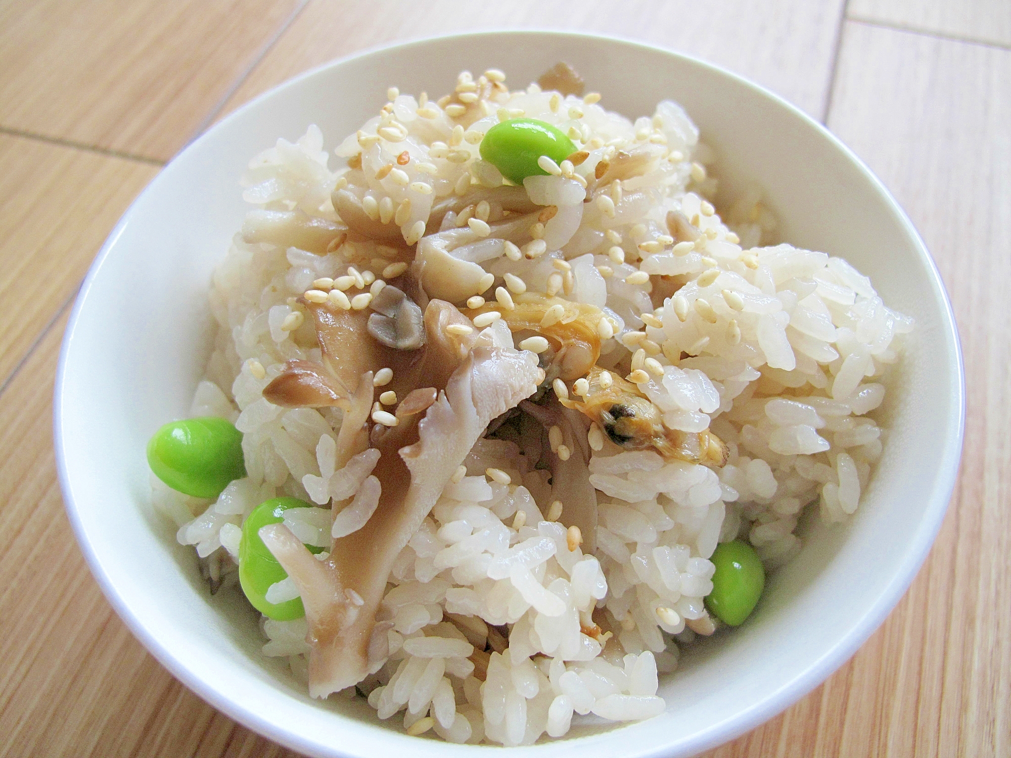 お鍋で30分✨舞茸とあさりの炊き込みご飯✨