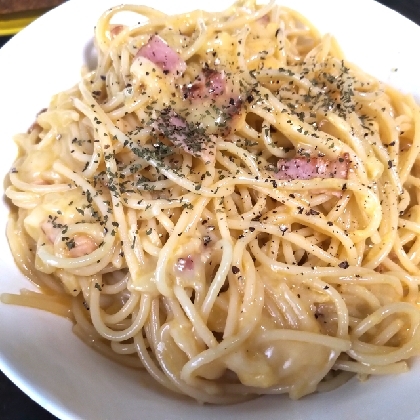 2種類のチーズをパスタの麺に合わせるだけで簡単に濃厚なカルボナーラが出来ました！
とっても美味しかったです♪ありがとうございました(*´-`)