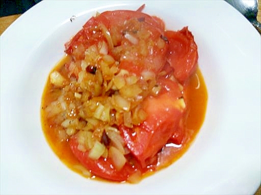 トマトと玉ねぎの炒め蒸し・ピリ辛