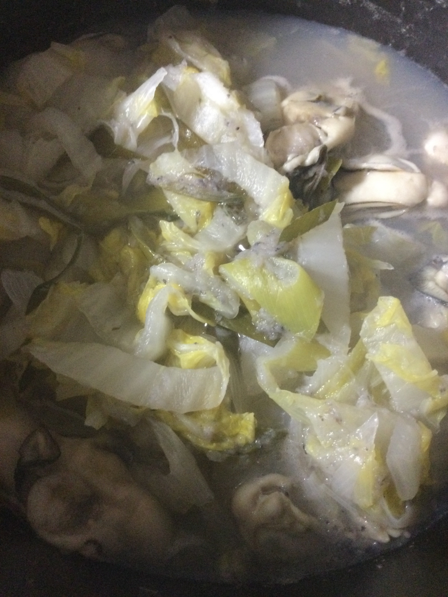 白菜と牡蠣の昆布茶蒸し