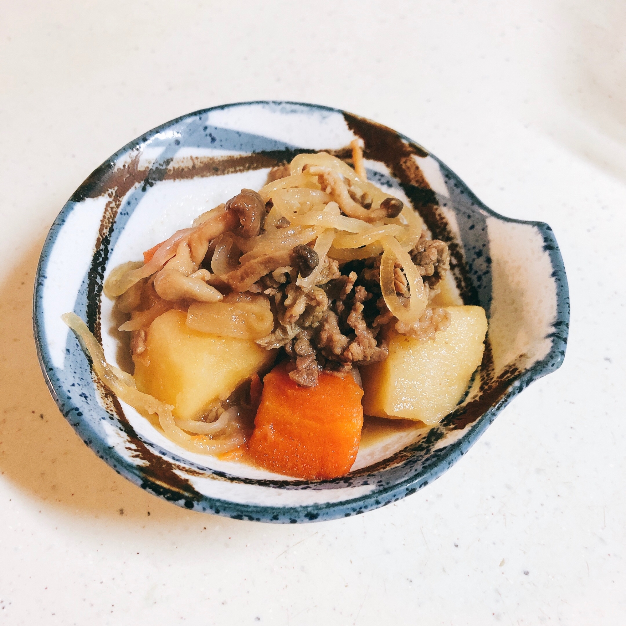 お肉たっぷり肉じゃが レシピ 作り方 By Chaika 楽天レシピ