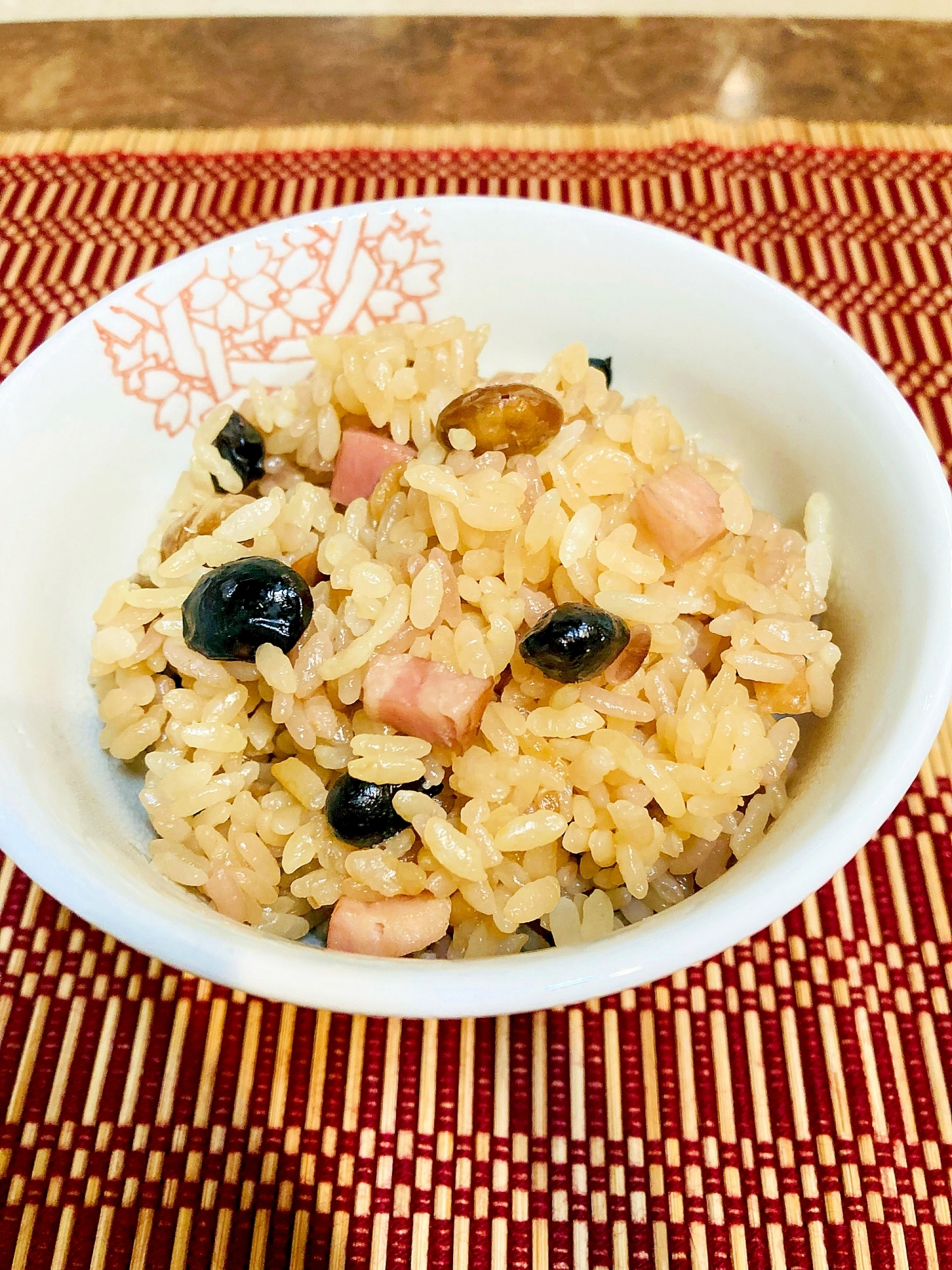 ♦️豆まきの炒り豆が余ったらこれ！炊き込み豆ご飯