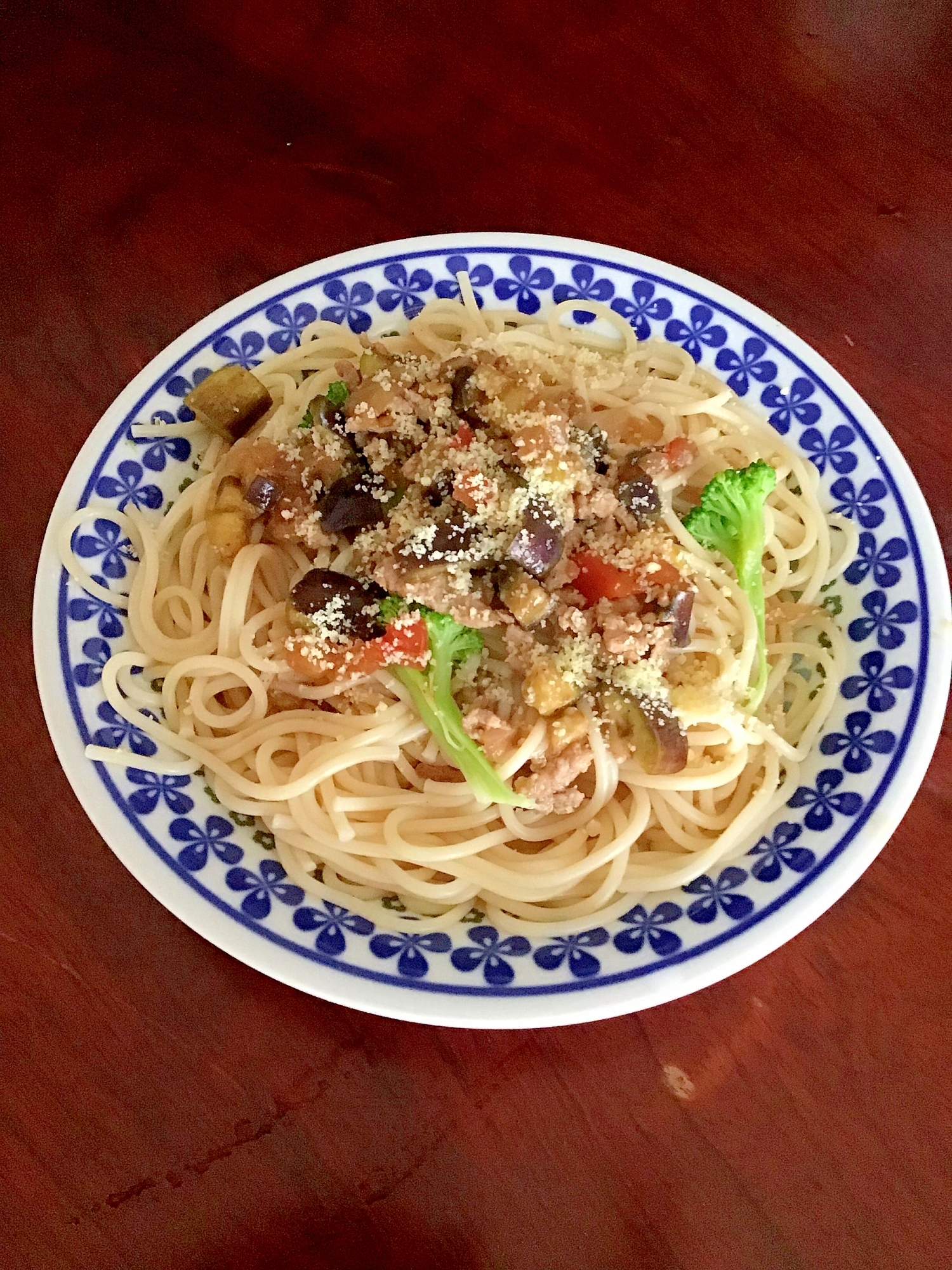 茄子と豚肉のゴロゴロスパゲティ。