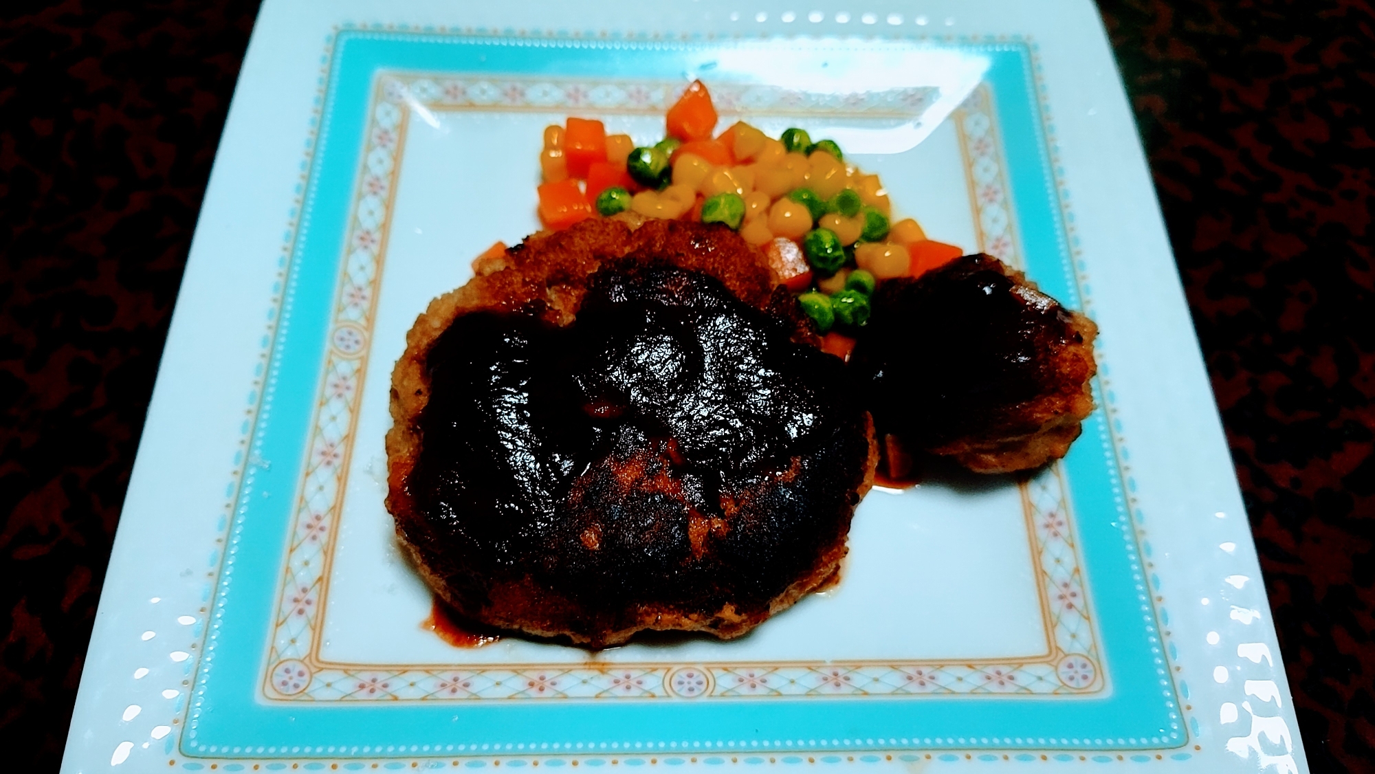 サングリアで ハンバーグ レシピ 作り方 By さくたん72 楽天レシピ サングリアで ハンバーグ レシピ 作り方 By さくたん72 楽天レシピ