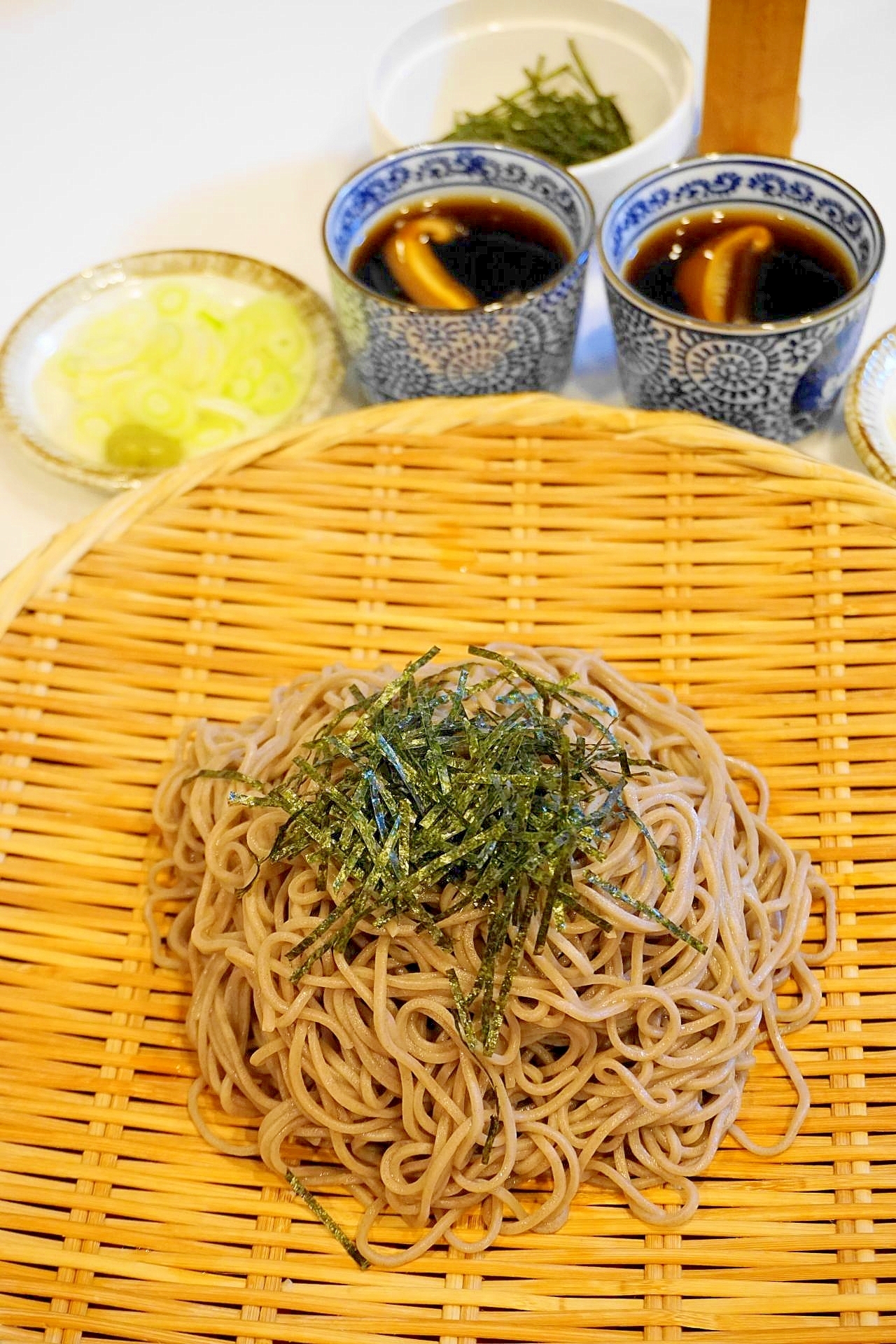 乾麺でもお蕎麦屋さんの味!ざる蕎麦の茹で方・コツ