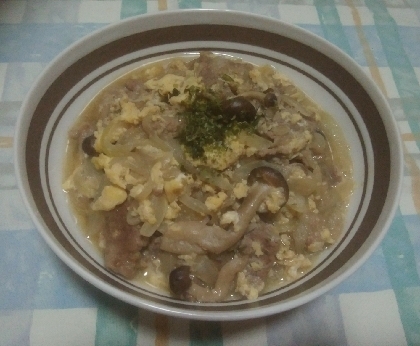 えのきがなく、お肉と玉ねぎ増量で作りました。麵つゆだけで味つけ簡単で、美味しかったです。