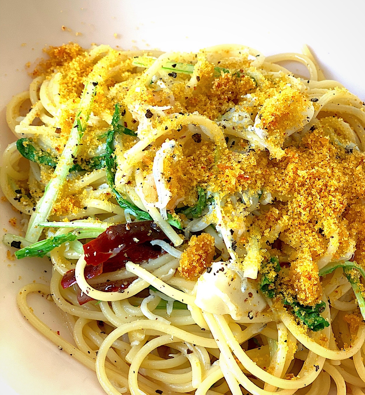 簡単 しらすと水菜のからすみパスタ レシピ 作り方 By めろめろのめろう 楽天レシピ 簡単 しらすと水菜のからすみパスタ レシピ 作り方 By めろめろのめろう 楽天レシピ