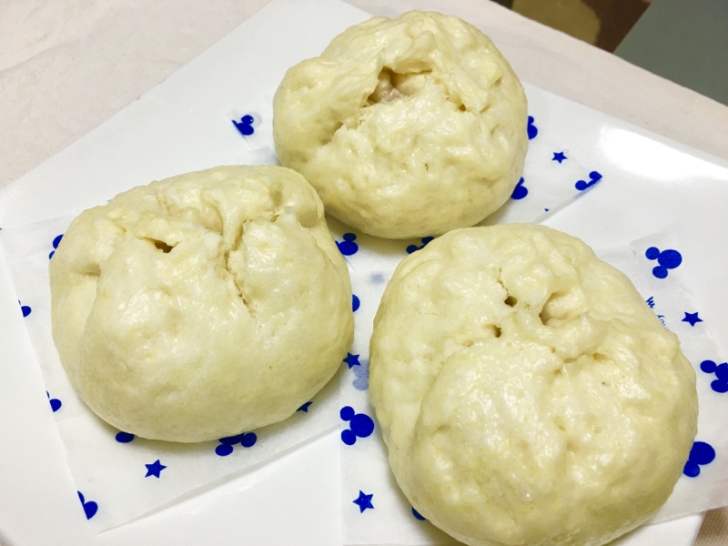 餃子のたねの残りで簡単ホットケーキミックス肉まん♡