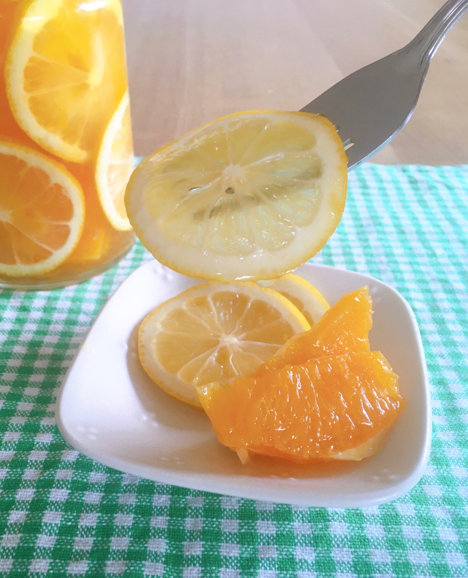国産レモンとオレンジの蜂蜜ビネガー漬け