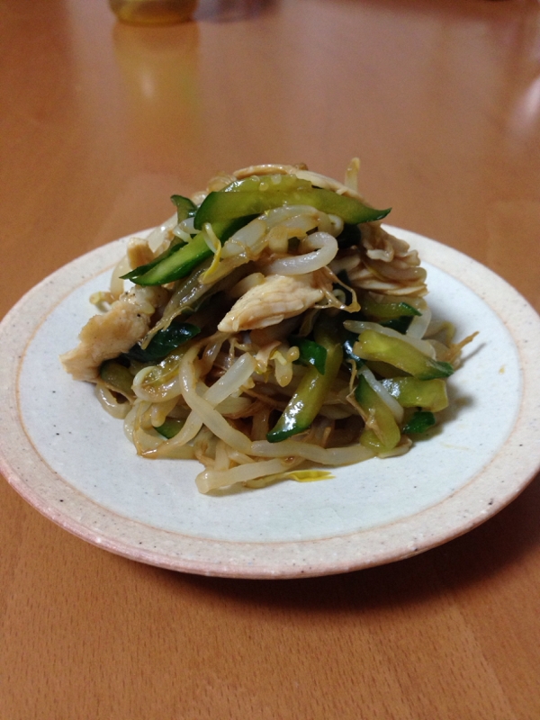 鶏胸肉ともやしときゅうりのからし醤油和え♪