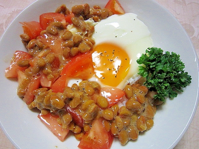 トマト納豆卵ご飯