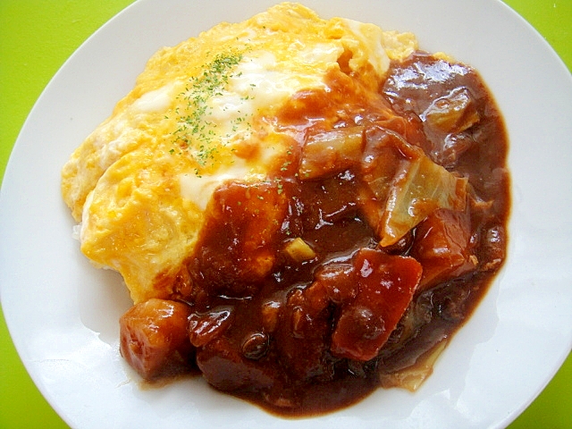 ビーフシチューの残りでオムライス レシピ 作り方 By Mint 楽天レシピ ビーフシチューの残りでオムライス レシピ 作り方 By Mint 楽天レシピ