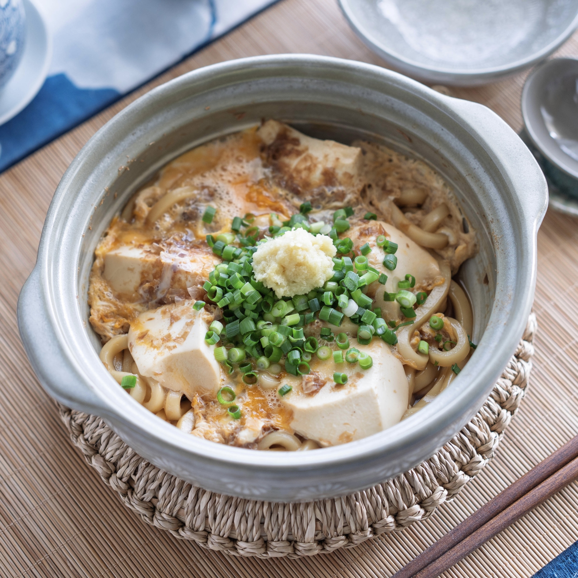 豆腐の鍋焼きうどん【和食・主食】