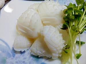 簡単　湯がいたイカ刺身