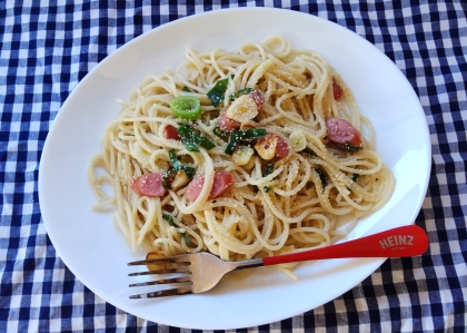 しらすとベーコンの贅沢ペペロンチーノ