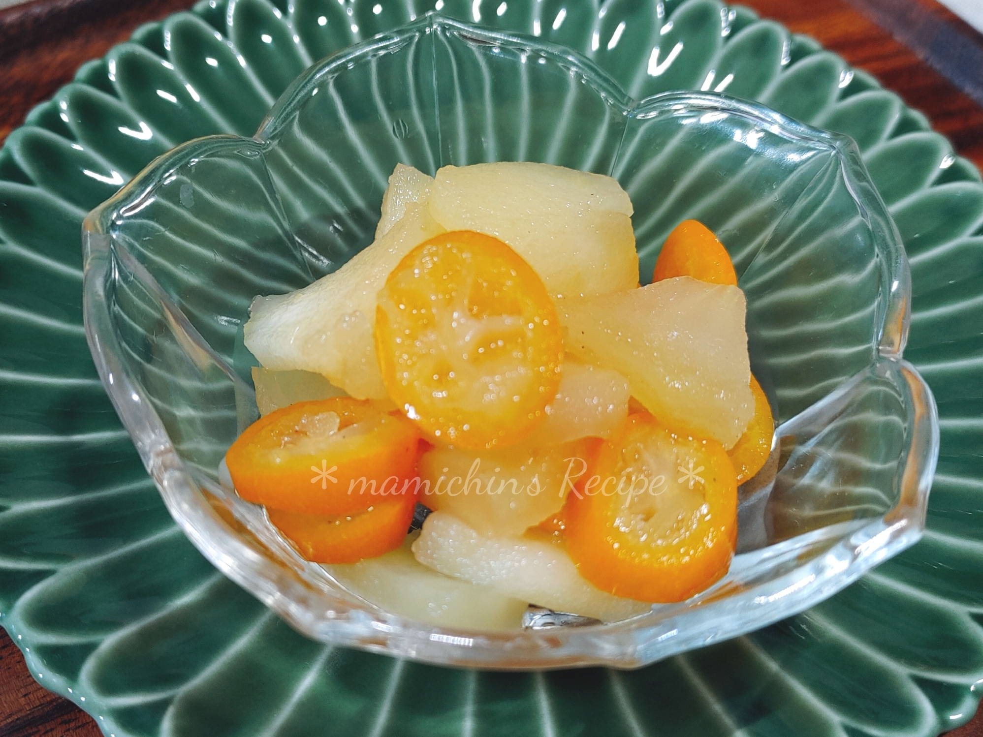 りんご＊金柑の白ワイン蒸し煮