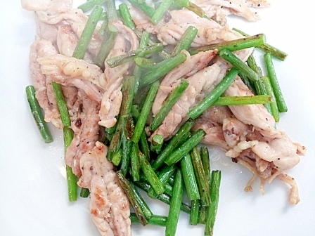 【レシピ】鶏のせせり肉とニンニクの芽炒め