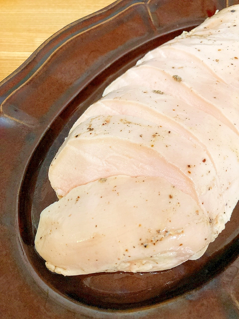 低温調理 鶏むね肉のサラダチキン仕立て レシピ 作り方 By Ayatoy 楽天レシピ 低温調理 鶏むね肉のサラダチキン仕立て レシピ 作り方 By Ayatoy 楽天レシピ