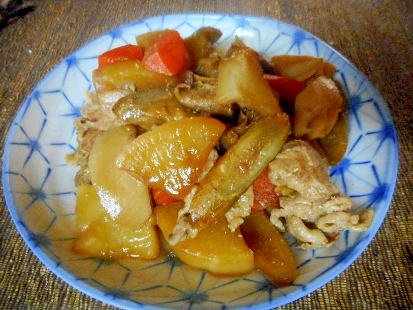 豚肉と根菜の筑前煮風 レシピ 作り方 By Mococo05 楽天レシピ