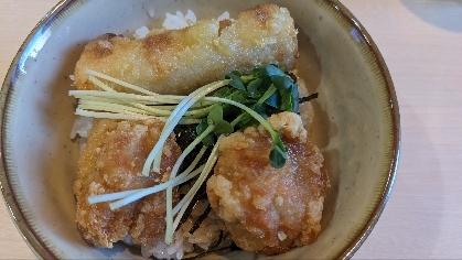 唐揚げ丼