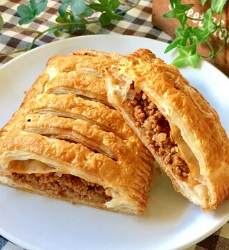 冷凍パイシートでボリュームたっぷりミートパイ レシピ 作り方 By りくりゅー 楽天レシピ 冷凍パイシートでボリュームたっぷりミートパイ レシピ 作り方 By りくりゅー 楽天レシピ