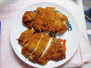 あっさりムネ肉のカリッと揚げたチキンカツ