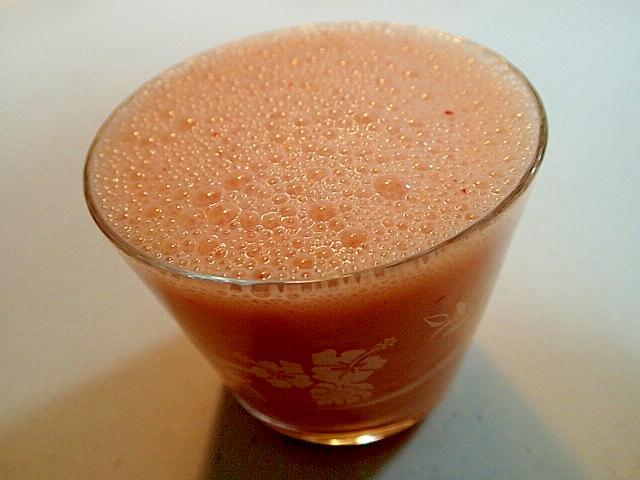 美的に　蜜柑と苺の乳酸菌ヨーグルトジュース