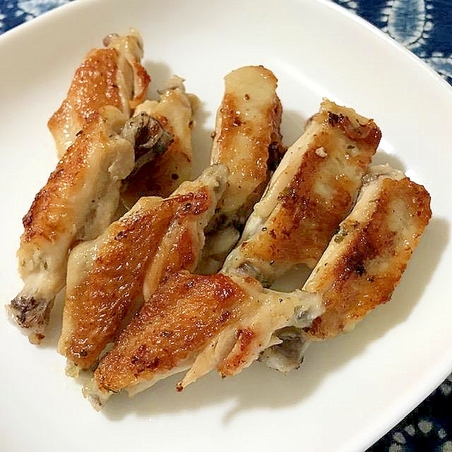 鶏スペアリブのガーリック焼き