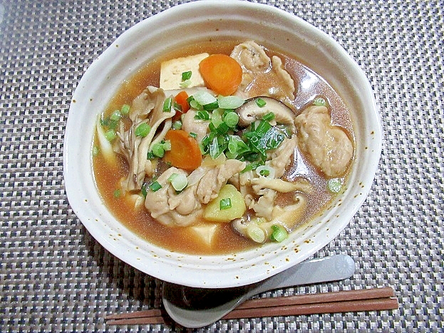 タップリ野菜のそば粉団子汁~♪