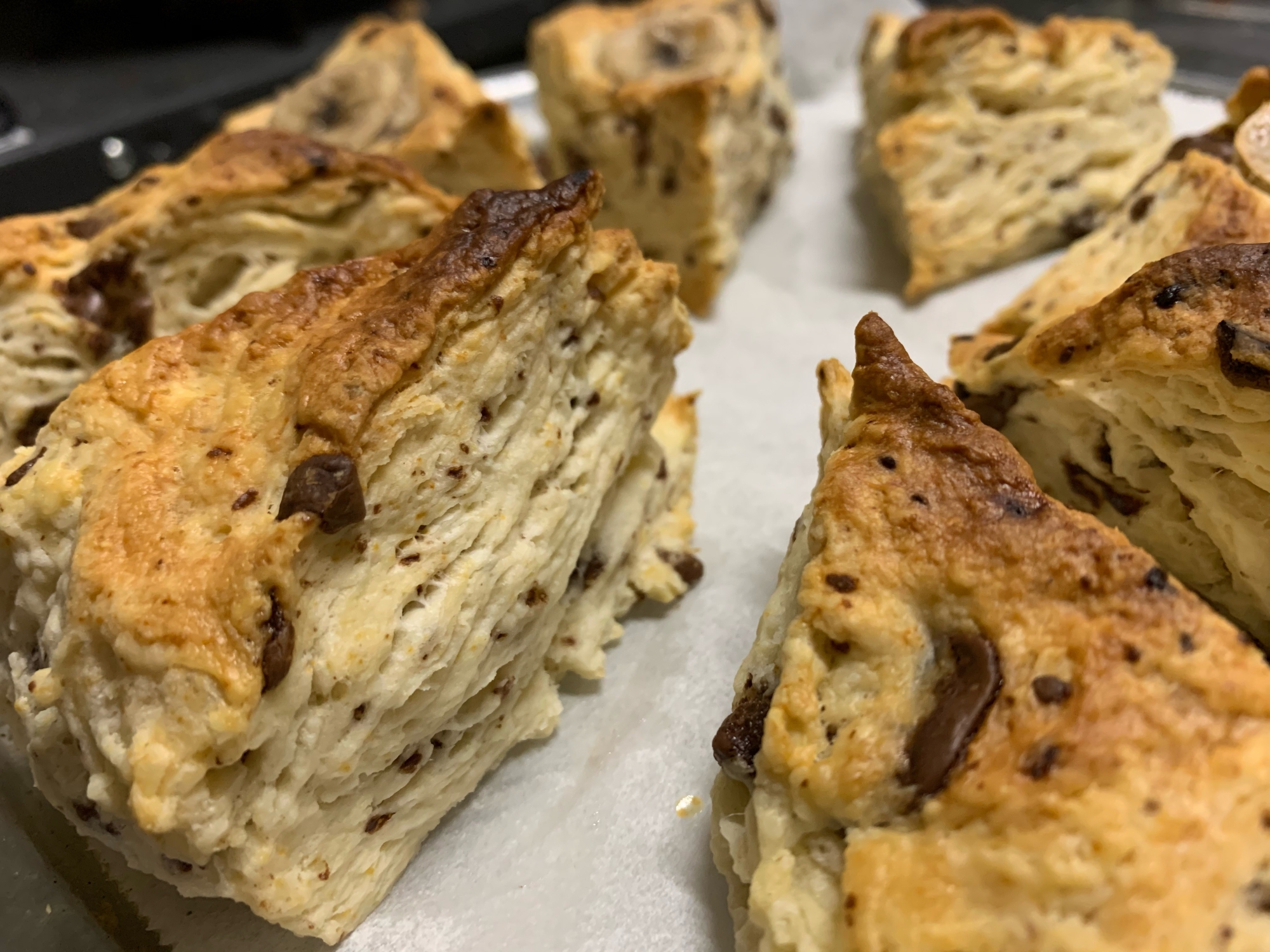 さくさく食感・混ぜるだけ簡単　チョコバナナスコーン