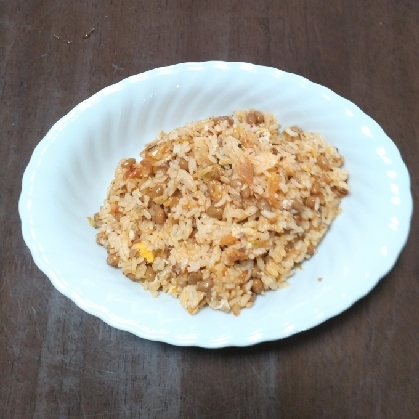 キムチ納豆炒飯