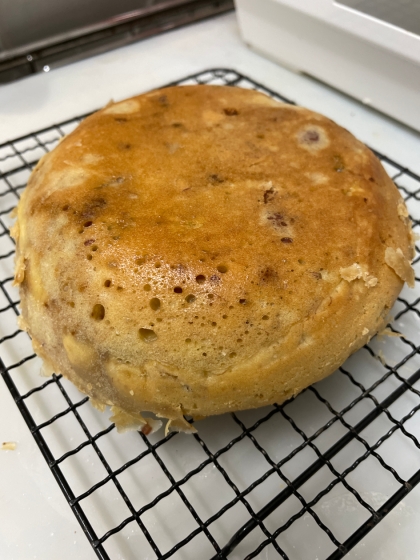 IHの炊飯器はよく焼かないこと知らずに作ってみましたが、結局2回炊飯器で焼いたあとにレンジ3分…簡単ではありませんでした。自分のせいです　涙