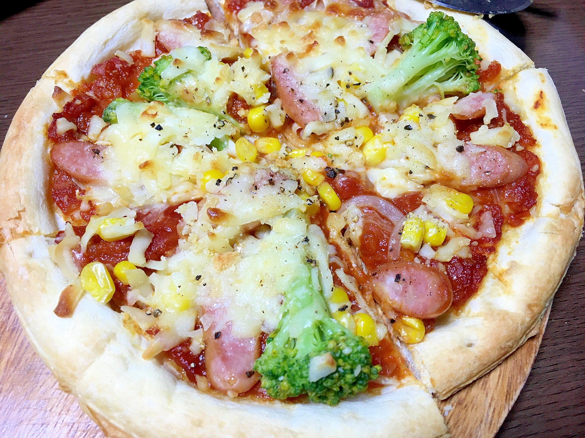 業スーのピザ生地で お手軽ピザ レシピ 作り方 By わんなん 楽天レシピ 業スーのピザ生地で お手軽ピザ レシピ 作り方 By わんなん 楽天レシピ