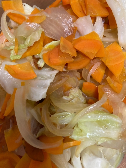 キャベツのアンチョビ野菜炒め