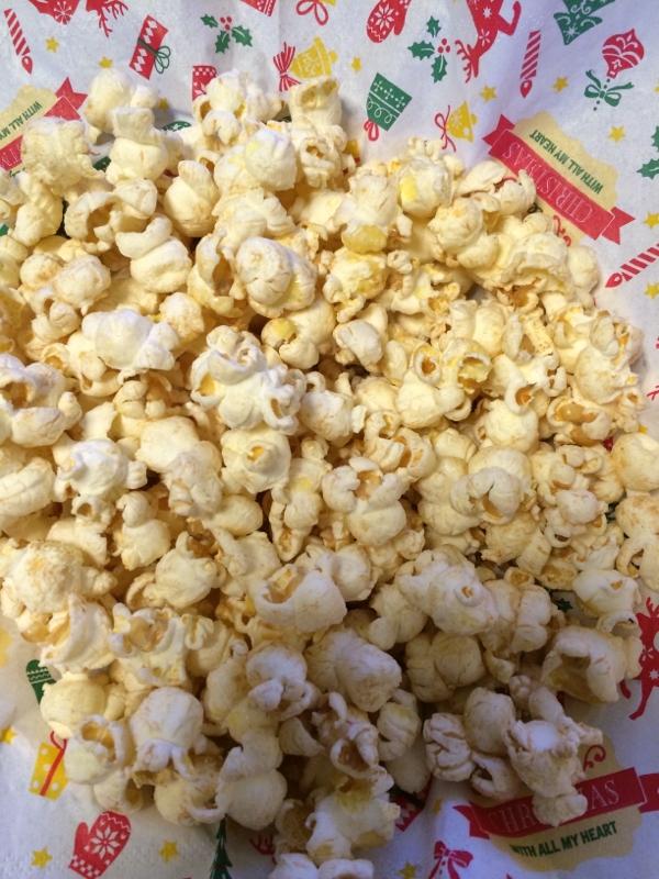 ディズニー より美味しい カレーポップコーン レシピ 作り方 By 保育園の栄養士さん 楽天レシピ ディズニー より美味しい カレーポップコーン レシピ 作り方 By 保育園の栄養士さん 楽天レシピ