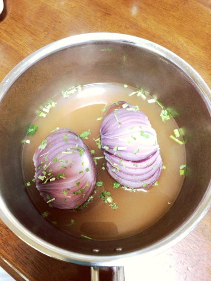 紫玉ねぎの簡単スープ