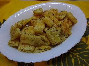 カリッカリの油揚げ☆焼きそばソース味