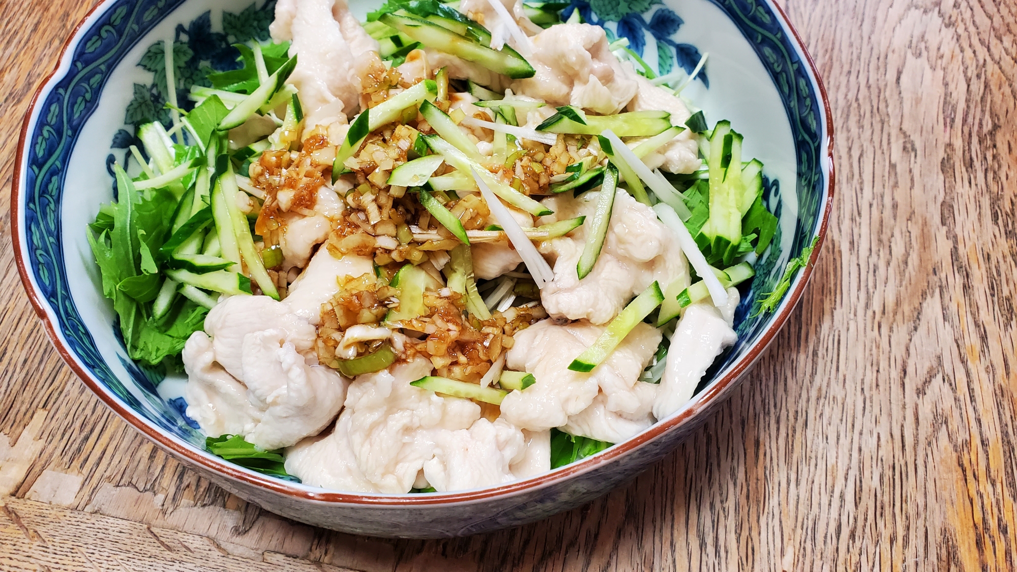 無水鍋！鶏むね肉と水菜の簡単サラダ