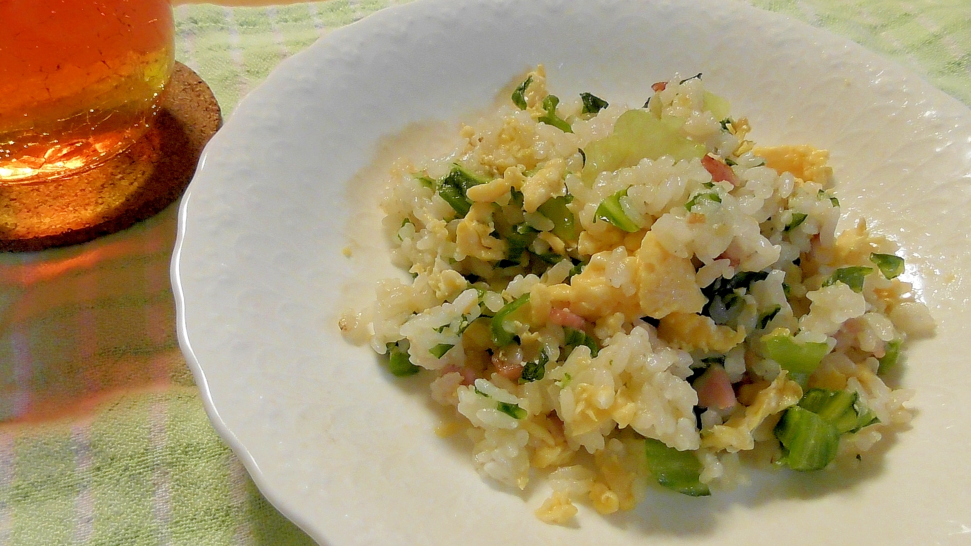 簡単 子供大好きレタスチャーハン レシピ 作り方 By きかんしゃ406 楽天レシピ