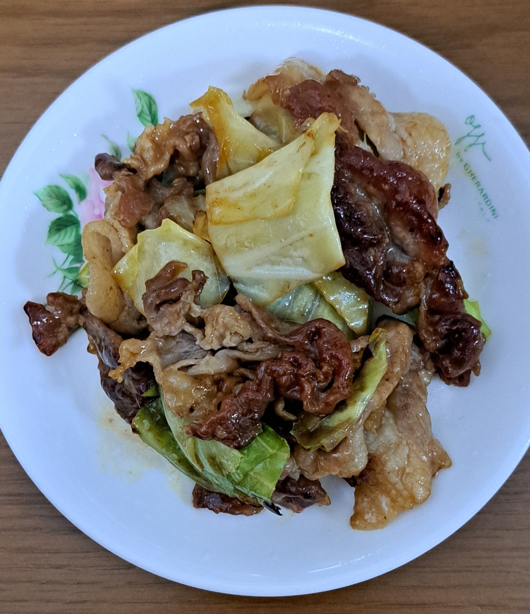 キャベツと豚肉炒め