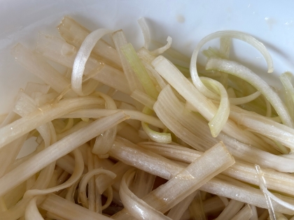 長ネギでごま油香る白髪ネギのおつまみ