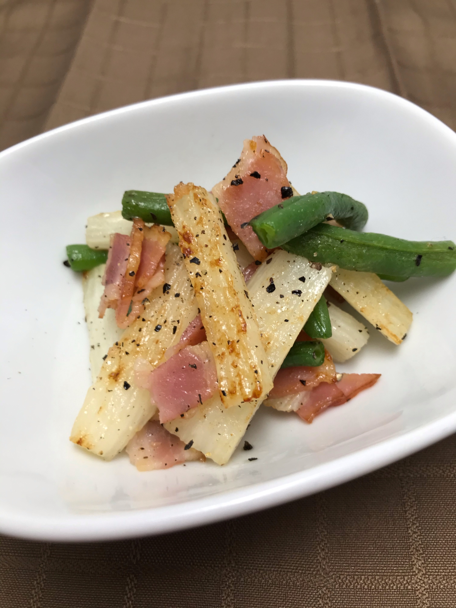 サクッと！長芋とベーコンの炒め物