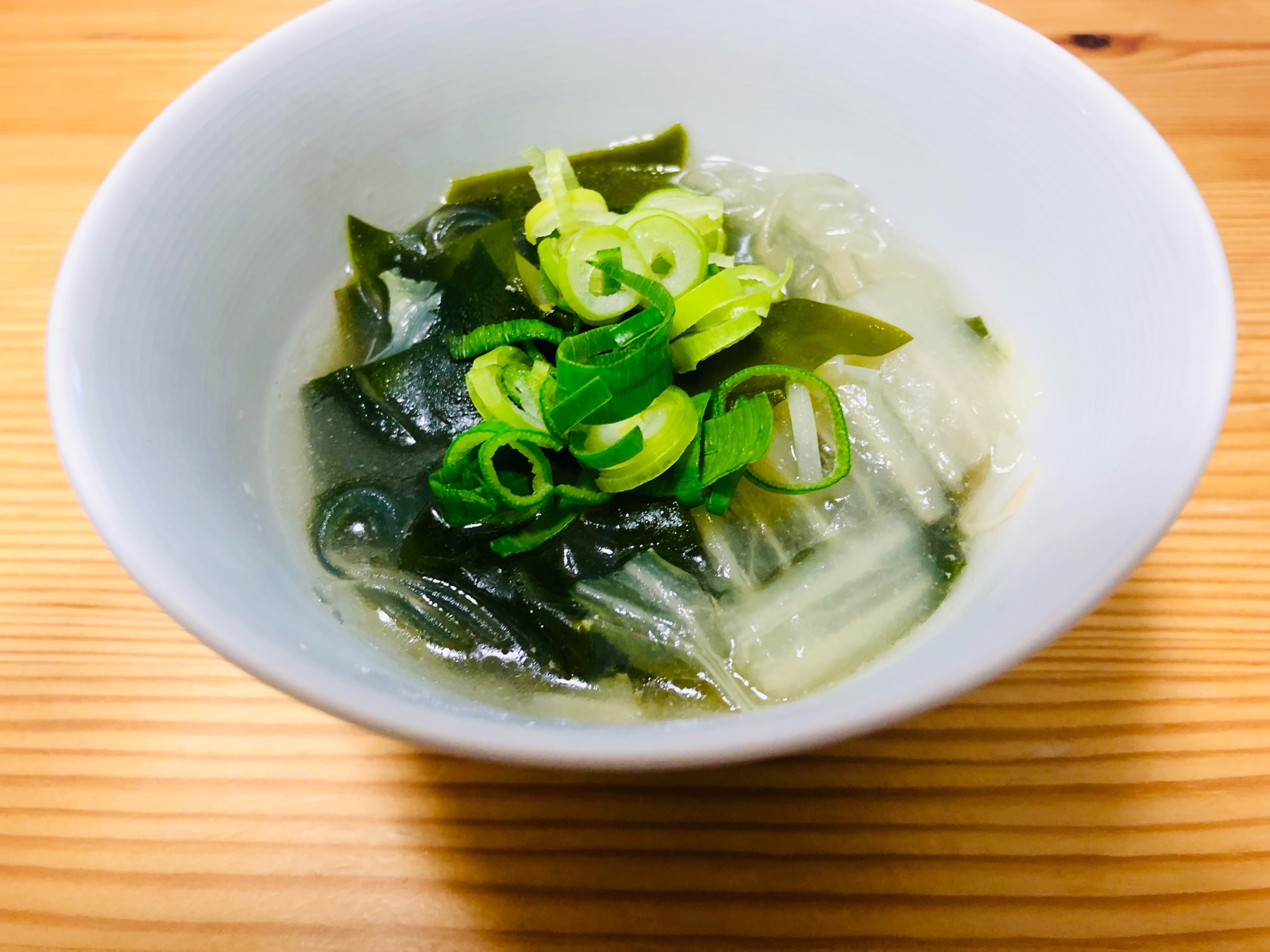 生わかめと春雨スープ