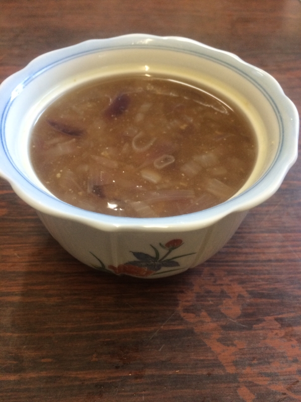 お手軽＆簡単 魚の卵と玉ねぎのスープ