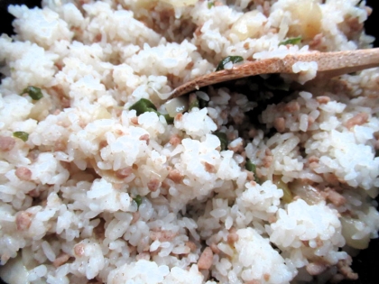 パラパラご飯のひき肉チャーハン