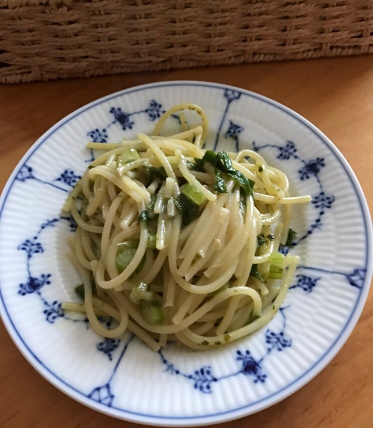 セロリのバジルパスタ