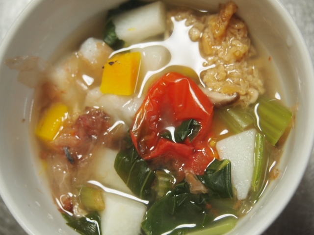 小松菜とチンゲン菜の味噌汁