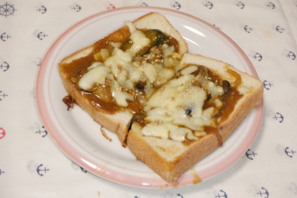 はじゃじゃさん、はいさい♪
朝食に作って美味しく頂きました。
簡単で美味しくて食べ応え満点！
ご馳走様でした。
レシピ投稿遅れてるので頑張らないと～ｗ